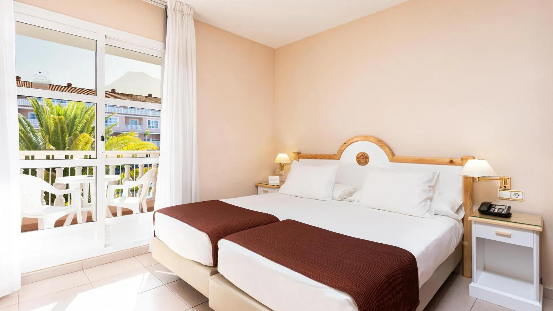 Hotel El Duque Costa Adeje
